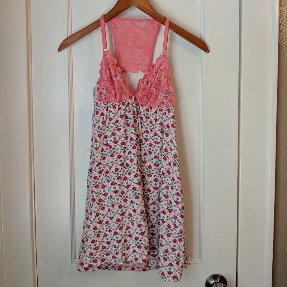 ☀️Spring Clearance🌻Jessica Simpson night gown